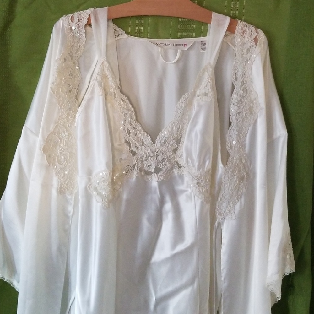 90s Stunning Victoria Secret (Wedding) Lingerie
